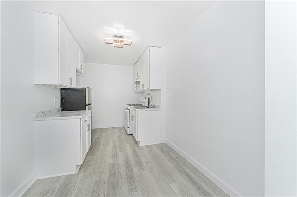 221 McDonald Avenue Windsor Terrace Brooklyn NY 11218