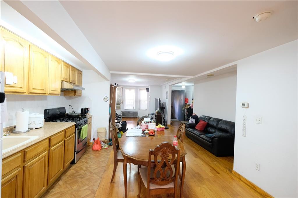 542 58th Street Sunset Park Brooklyn NY 11220