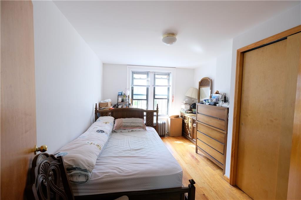 542 58th Street Sunset Park Brooklyn NY 11220