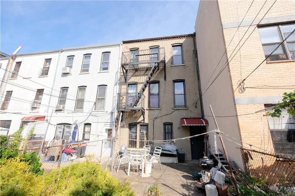 542 58th Street Sunset Park Brooklyn NY 11220