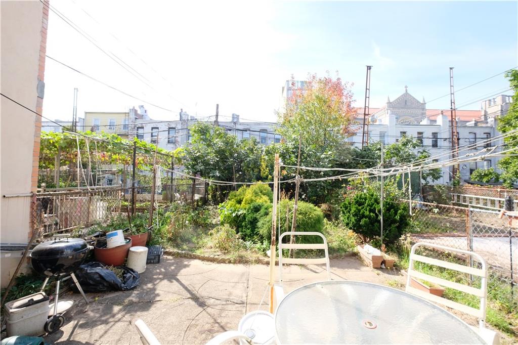 542 58th Street Sunset Park Brooklyn NY 11220