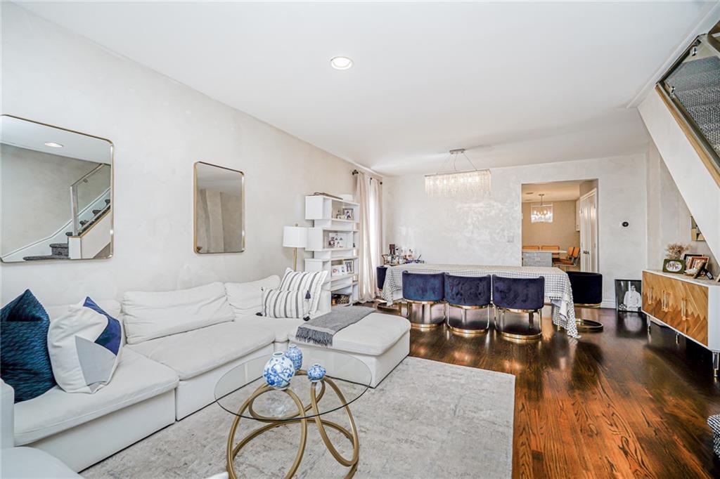 1654 East 10th Street Homecrest Brooklyn NY 11223