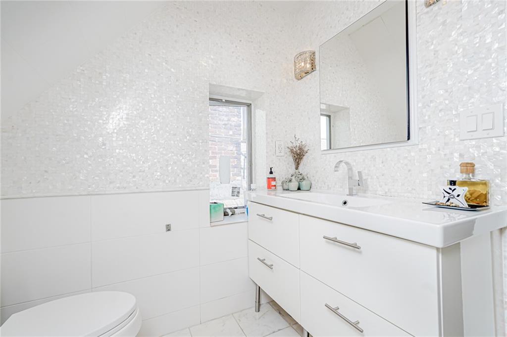 1654 East 10th Street Homecrest Brooklyn NY 11223