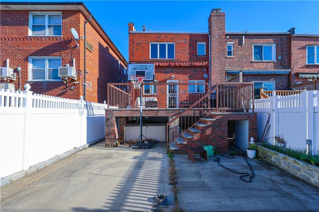 332 Bay 10th Street Dyker Heights Brooklyn NY 11228