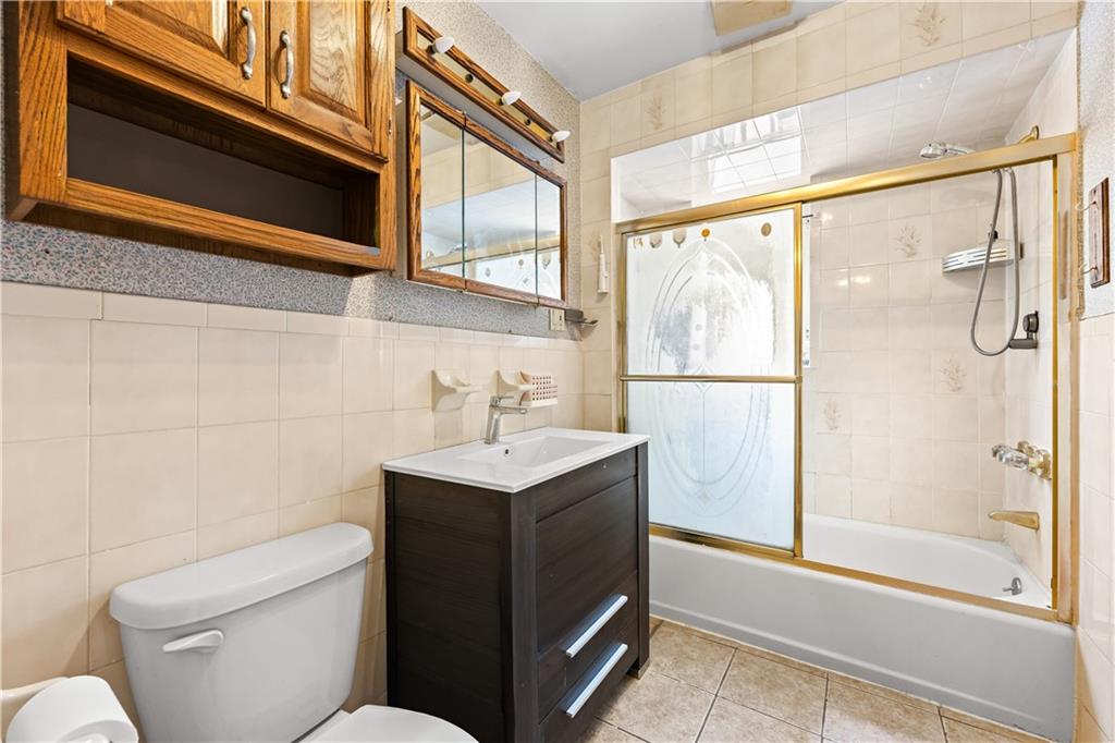 1715 East 35th Street Marine Park Brooklyn NY 11234