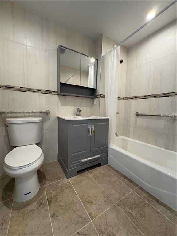 8323 13th Avenue Dyker Heights Brooklyn NY 11228