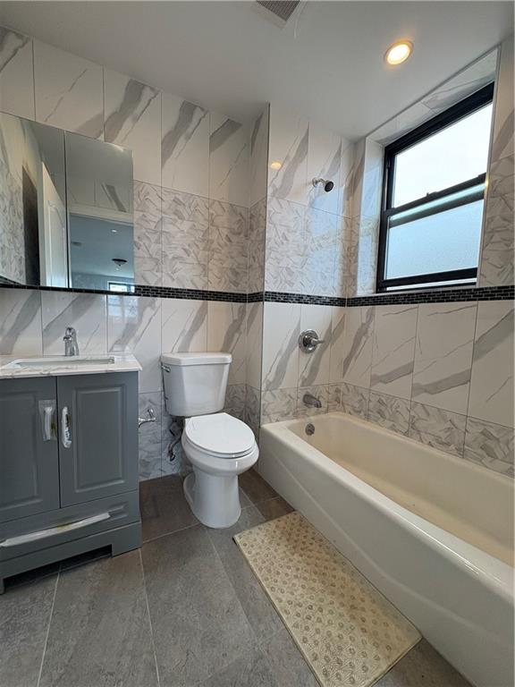 8323 13th Avenue Dyker Heights Brooklyn NY 11228