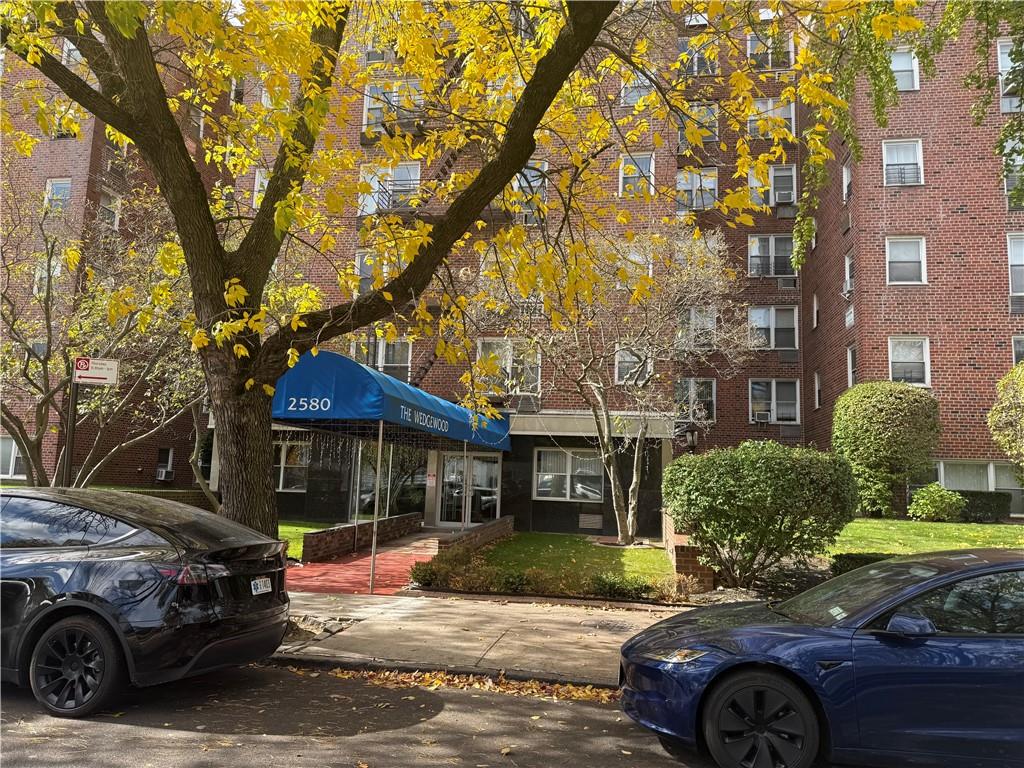 2580 Ocean Parkway Gravesend Brooklyn NY 11235