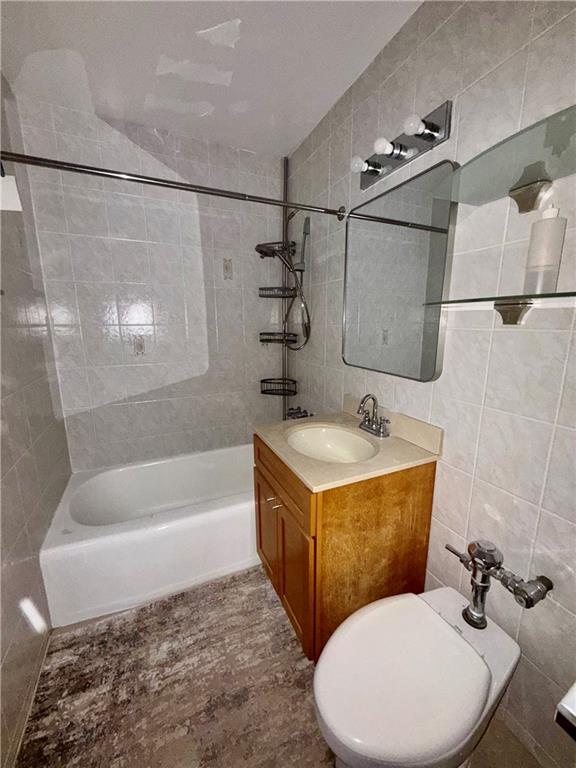 2580 Ocean Parkway Gravesend Brooklyn NY 11235