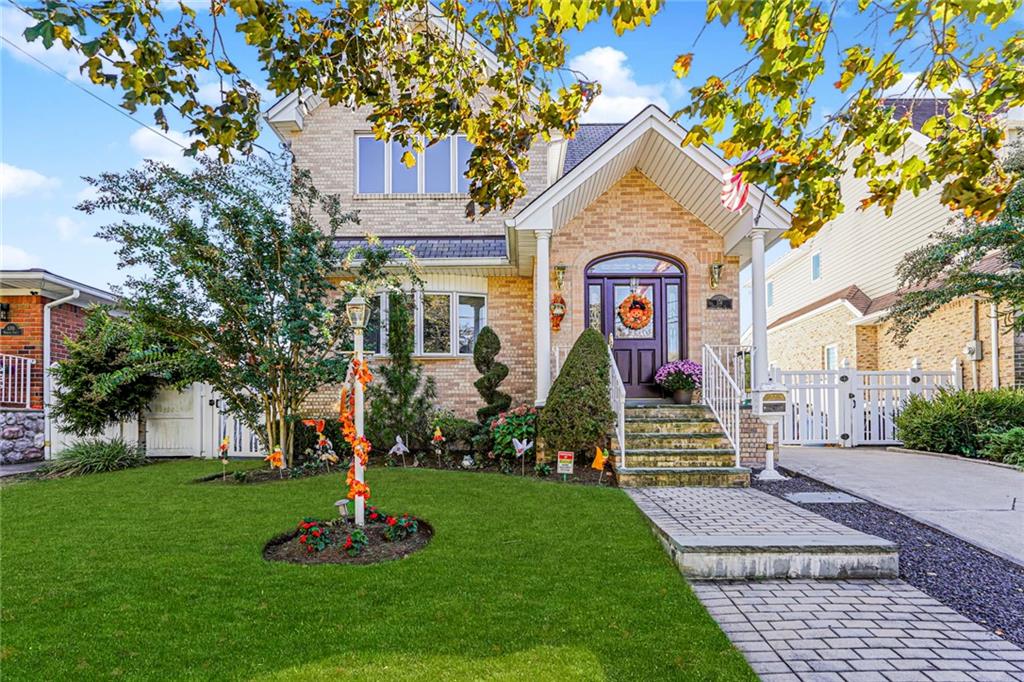 174 Barbara Street Richmond Town Staten Island NY 10306