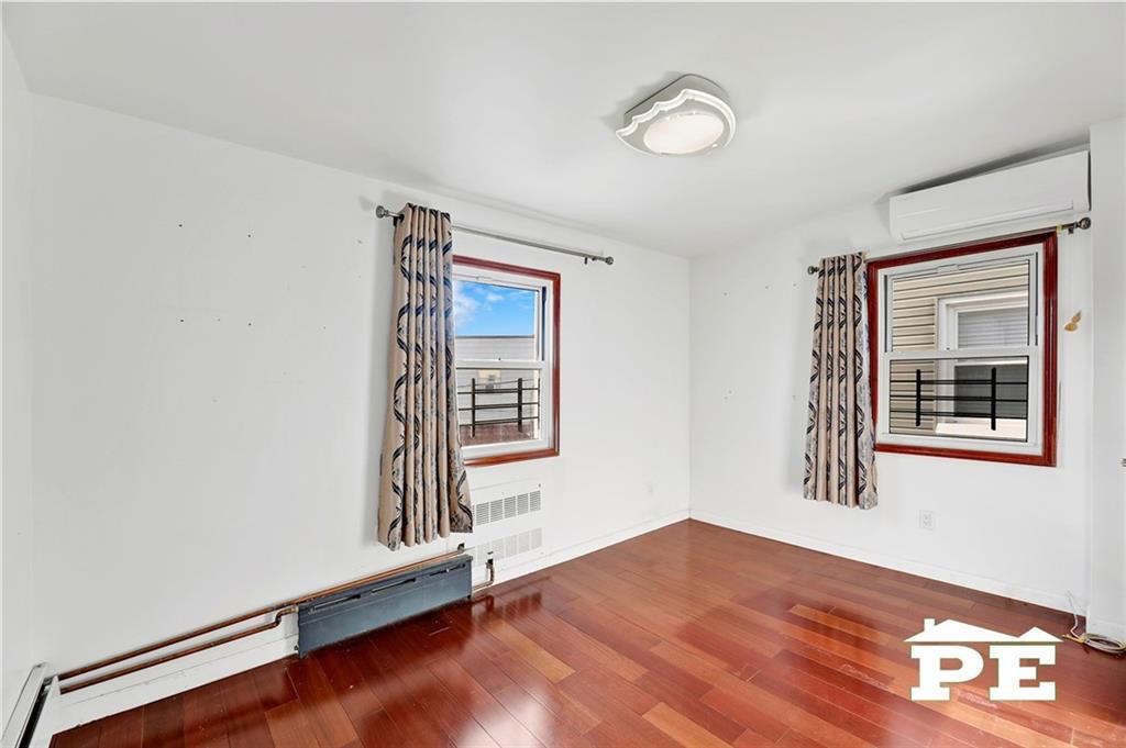 3168 Whitney Avenue Gerritsen Beach Brooklyn NY 11229