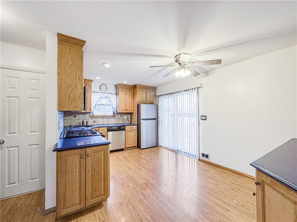 154 Dongan Hills Avenue Dongan Hills Staten Island NY 10305