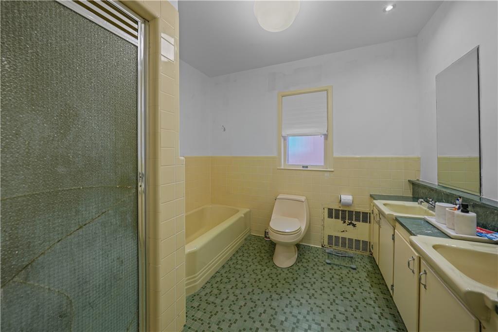309 Avenue J Midwood Brooklyn NY 11230