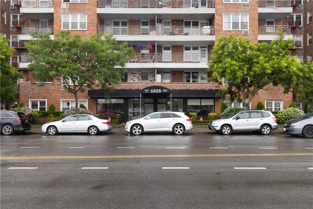 1625 Emmons Avenue Sheepshead Bay Brooklyn NY 11235