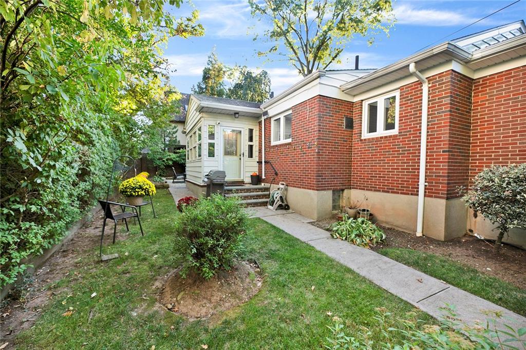 125 Bertha Place Grymes Hill Staten Island NY 10301