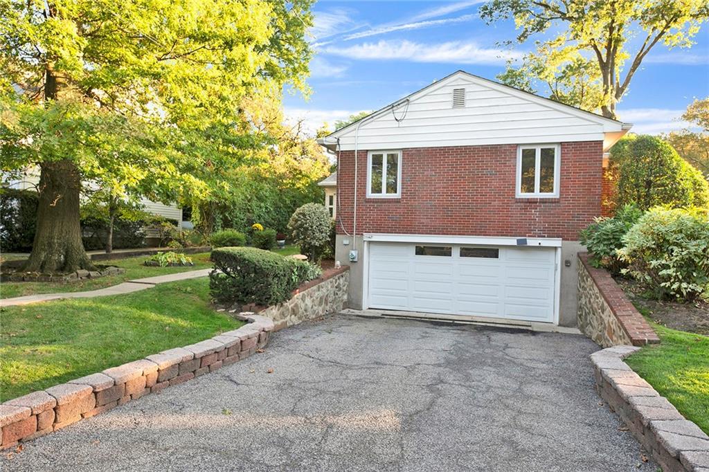 125 Bertha Place Grymes Hill Staten Island NY 10301