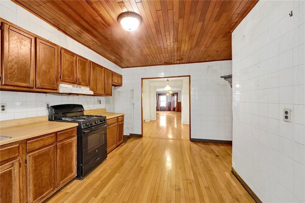 414 58th Street Sunset Park Brooklyn NY 11220