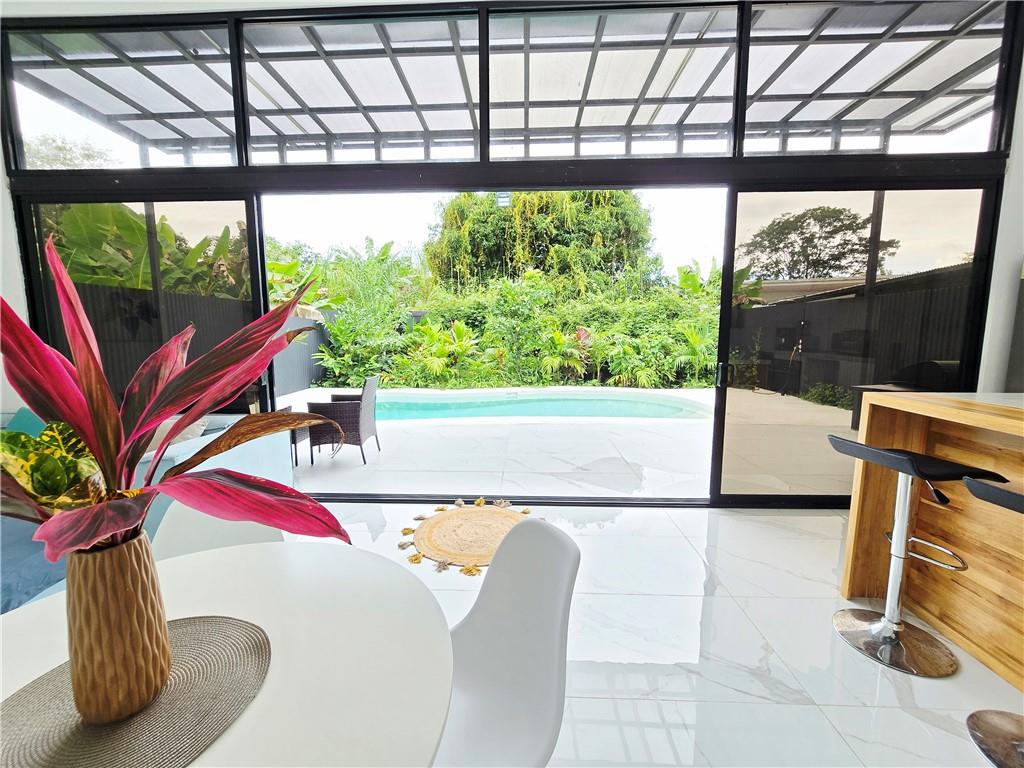 15 Tali C. Street Out of NYC Other XX 60504