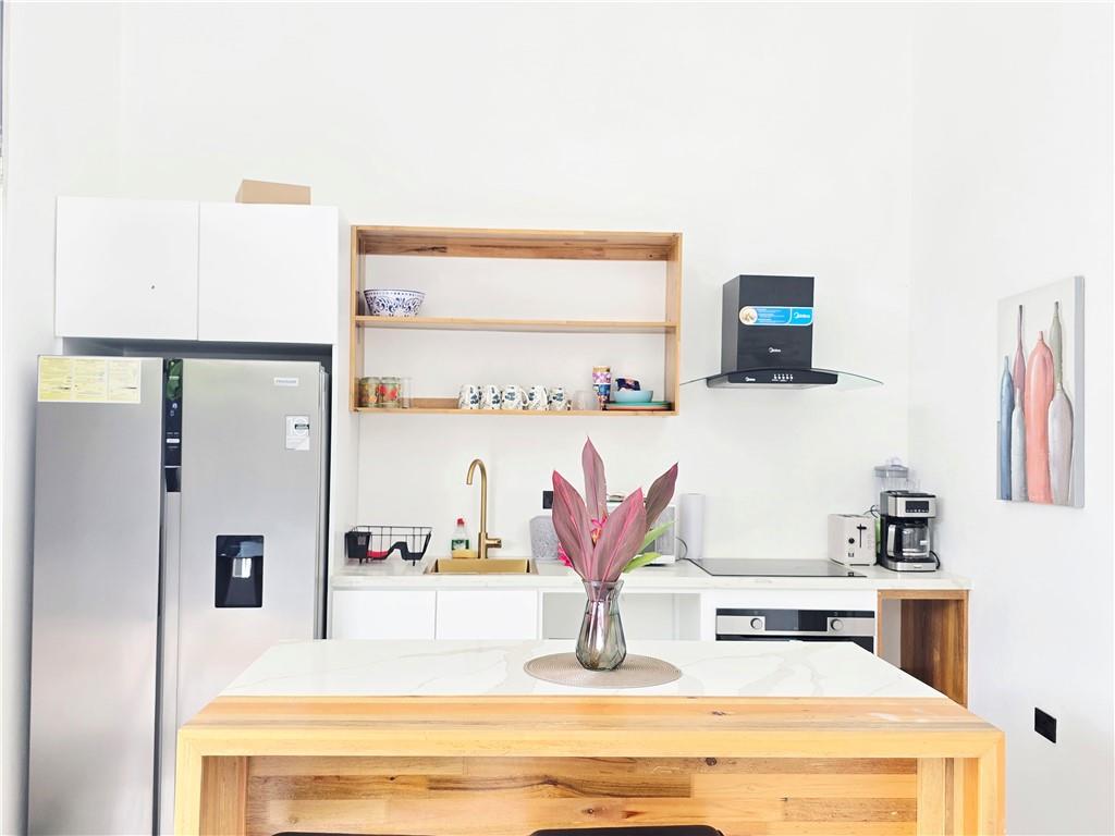 15 Tali C. Street Out of NYC Other XX 60504