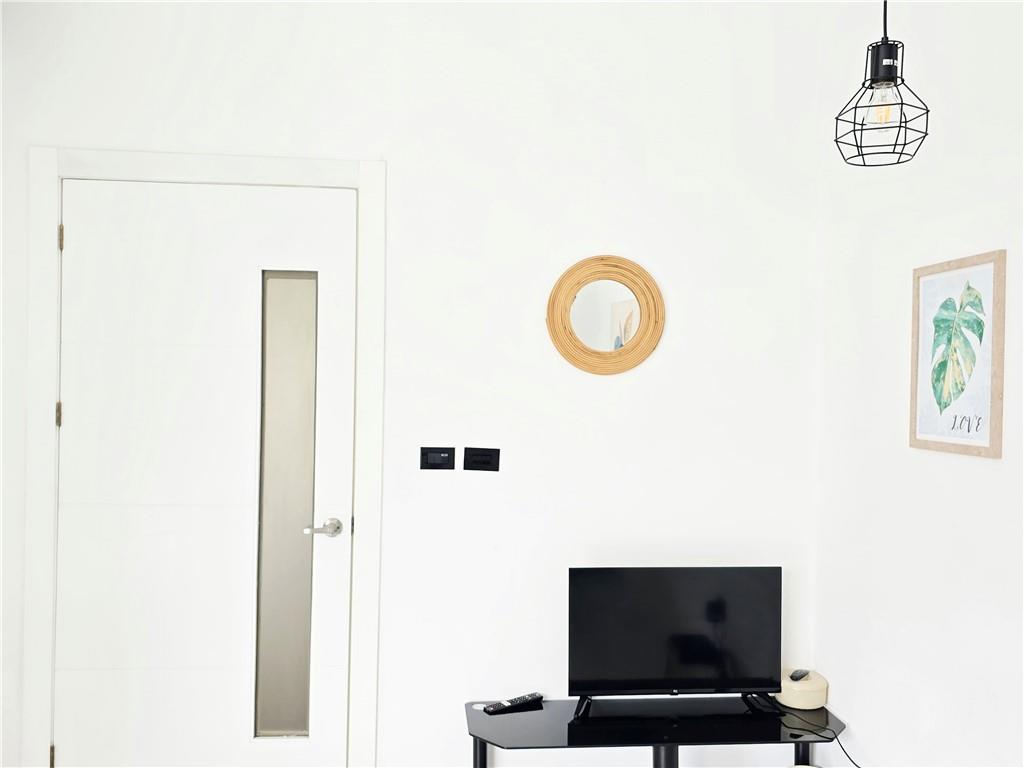 15 Tali C. Street Out of NYC Other XX 60504