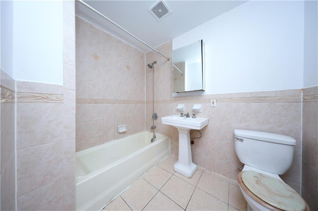 517 Milford Street East New York Brooklyn NY 11208