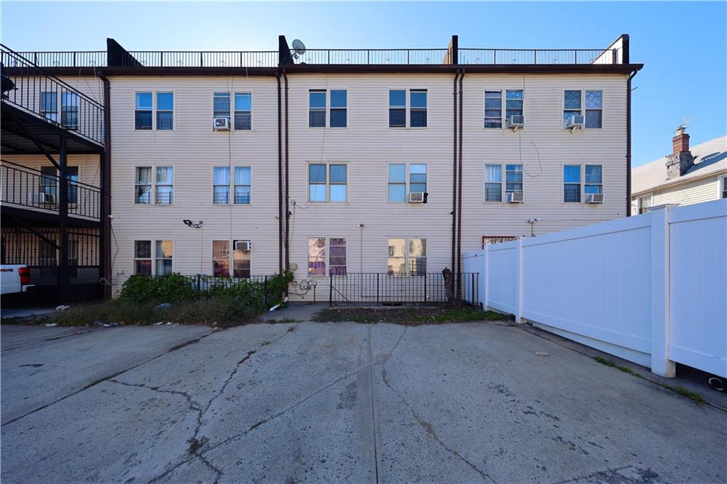 517 Milford Street East New York Brooklyn NY 11208