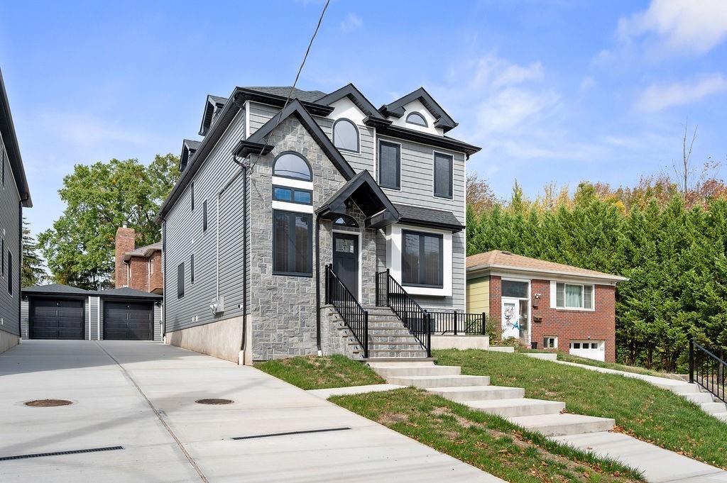 5635 Amboy Road Prince's Bay Staten Island NY 10309