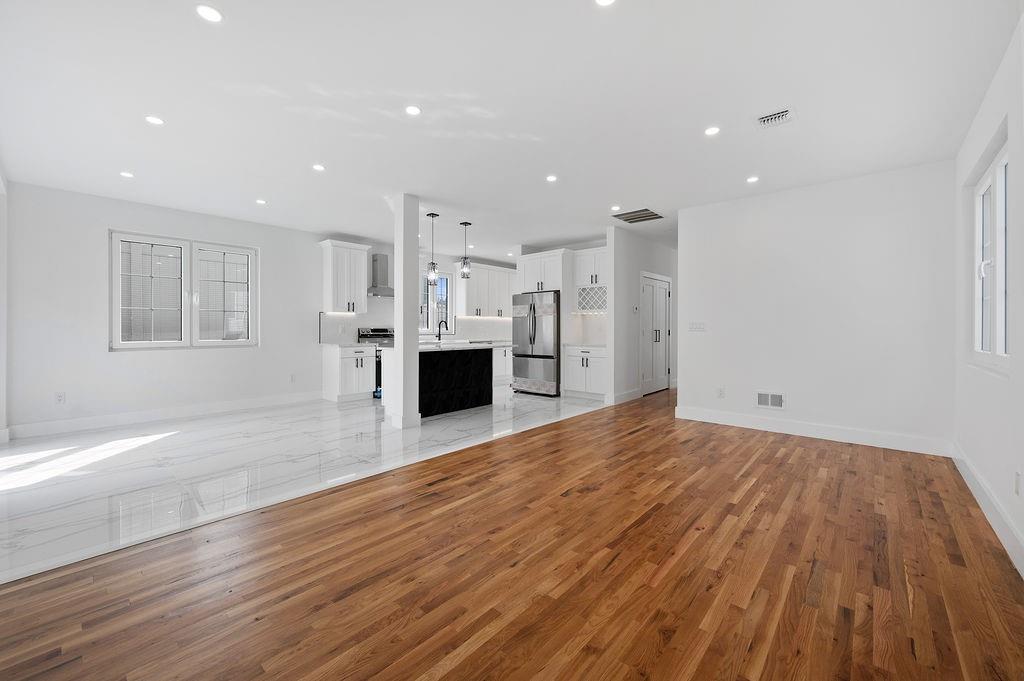 5635 Amboy Road Prince's Bay Staten Island NY 10309