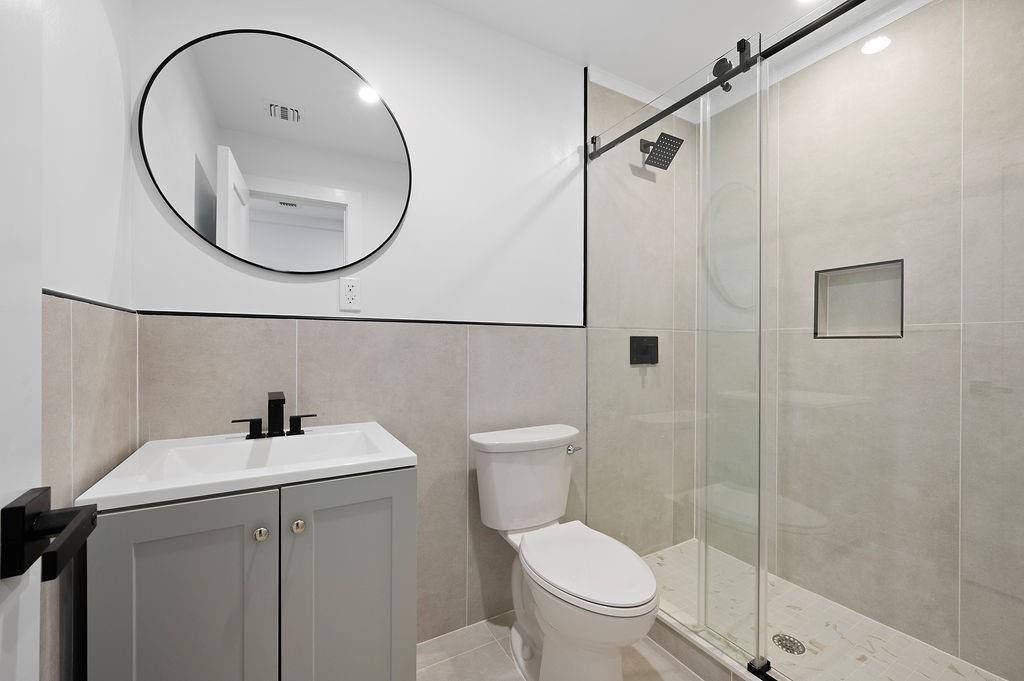 5635 Amboy Road Prince's Bay Staten Island NY 10309