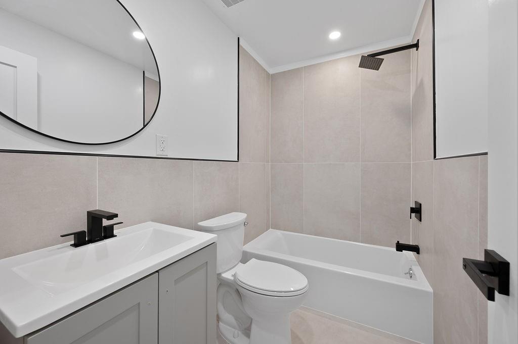 5635 Amboy Road Prince's Bay Staten Island NY 10309