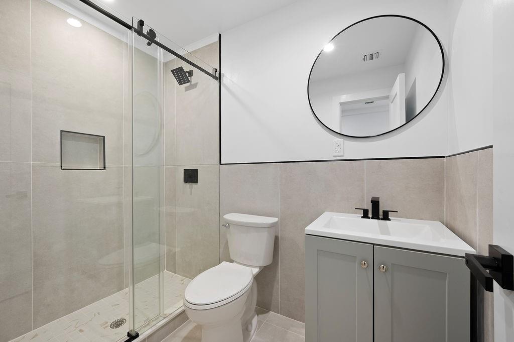 5639 Amboy Road Prince's Bay Staten Island NY 10309