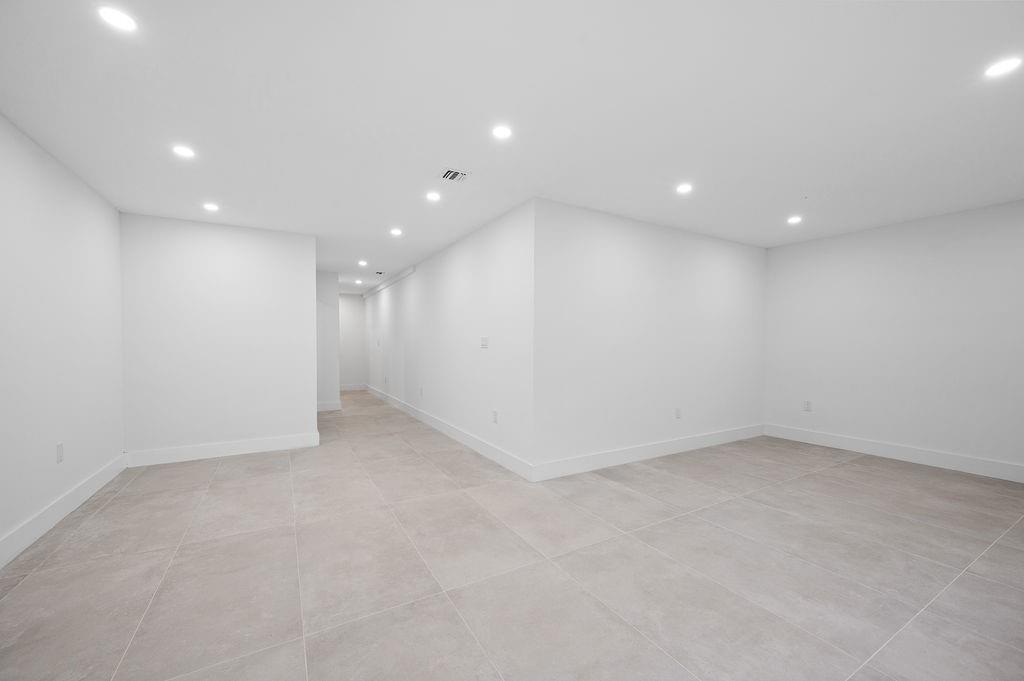 5639 Amboy Road Prince's Bay Staten Island NY 10309