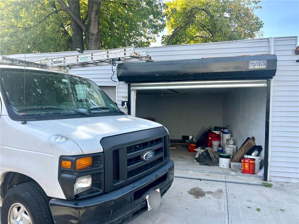 3146 Richmond Terrace Mariner's Harbor Staten Island NY 10303