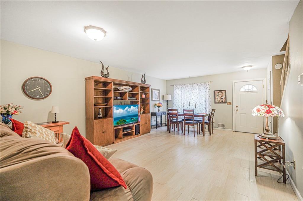 40 Bower Court Woodrow Staten Island NY 10309