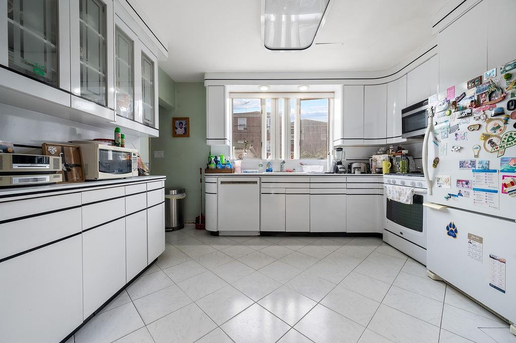 1956 84th Street Bensonhurst Brooklyn NY 11214