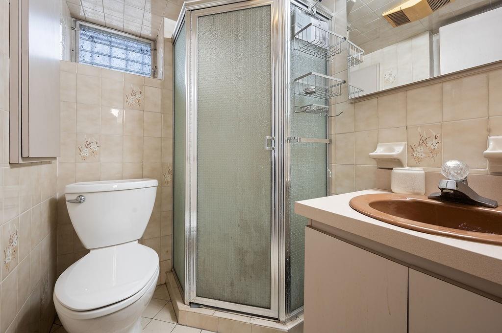 1956 84th Street Bensonhurst Brooklyn NY 11214