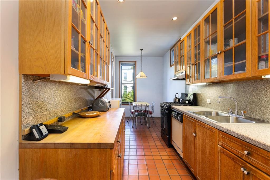 455 58th Street Sunset Park Brooklyn NY 11220