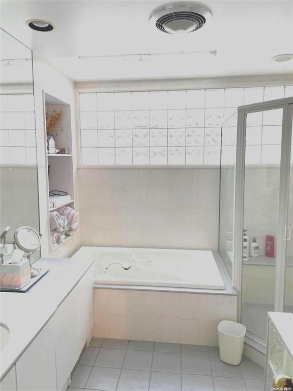 3966 Carrel Boulevard Out of NYC Oceanside NY 11572