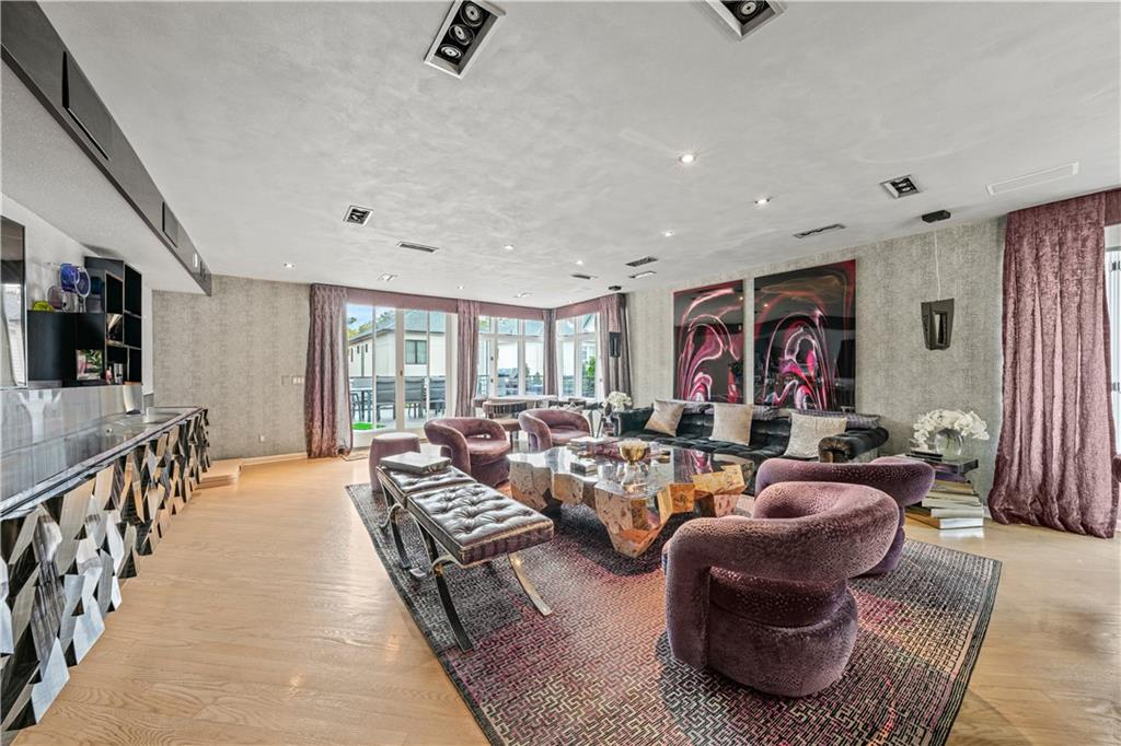 1405 East 7th Street Midwood Brooklyn NY 11230