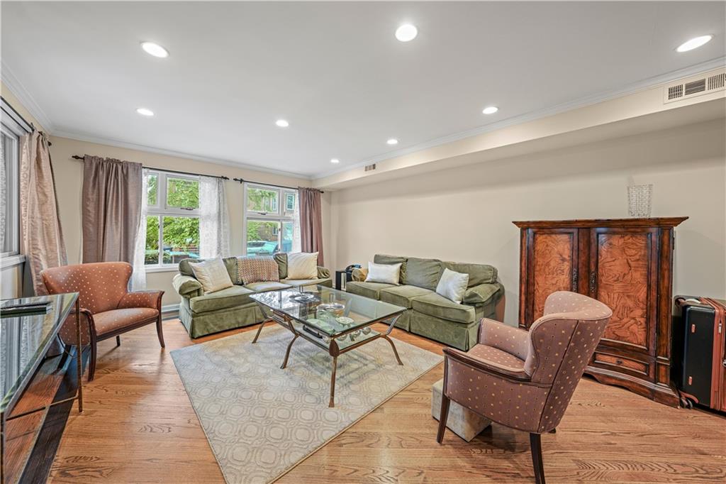 1405 East 7th Street Midwood Brooklyn NY 11230