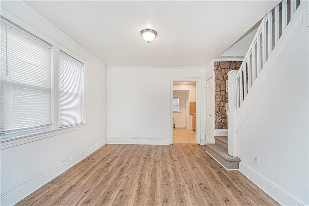 118-15 203rd Street Saint Albans St. Albans NY 11412