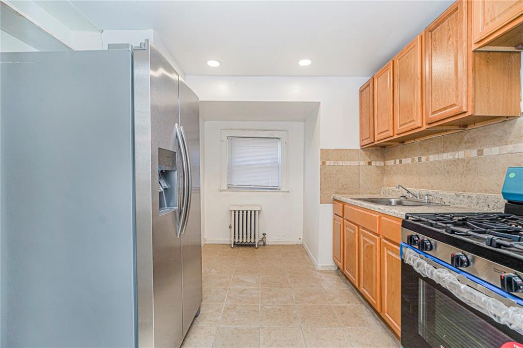 118-15 203rd Street Saint Albans St. Albans NY 11412