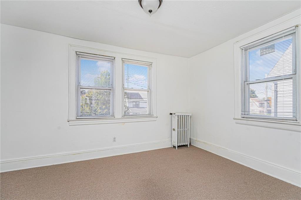 118-15 203rd Street Saint Albans St. Albans NY 11412