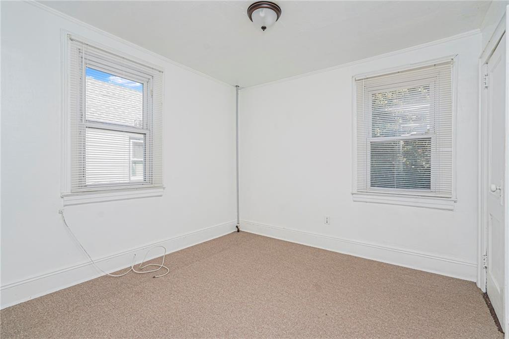 118-15 203rd Street Saint Albans St. Albans NY 11412