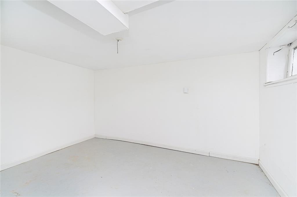 118-15 203rd Street Saint Albans St. Albans NY 11412