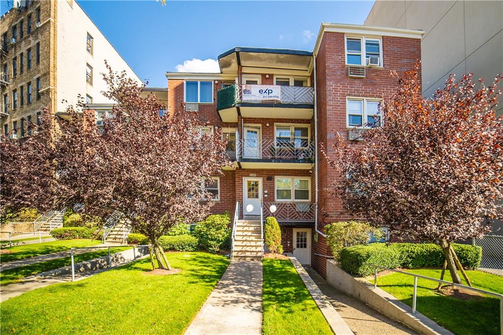 2963 Ocean Parkway Brighton Beach Brooklyn NY 11235