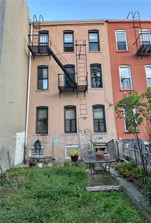 1691 Linden Street Ridgewood Ridgewood NY 11385