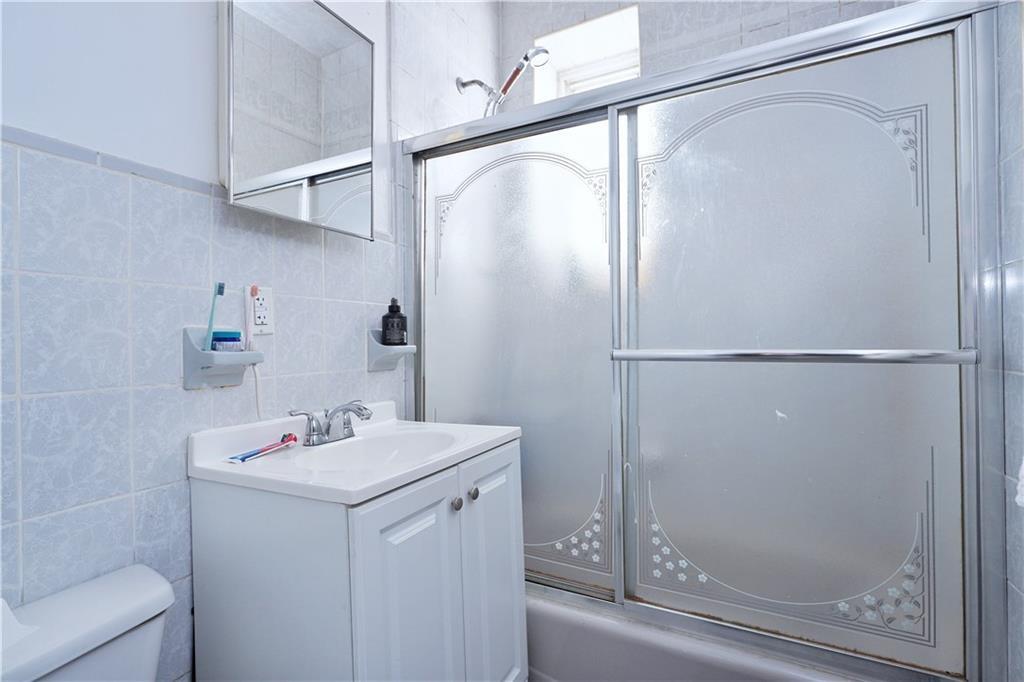 812 Avenue T Gravesend Brooklyn NY 11223