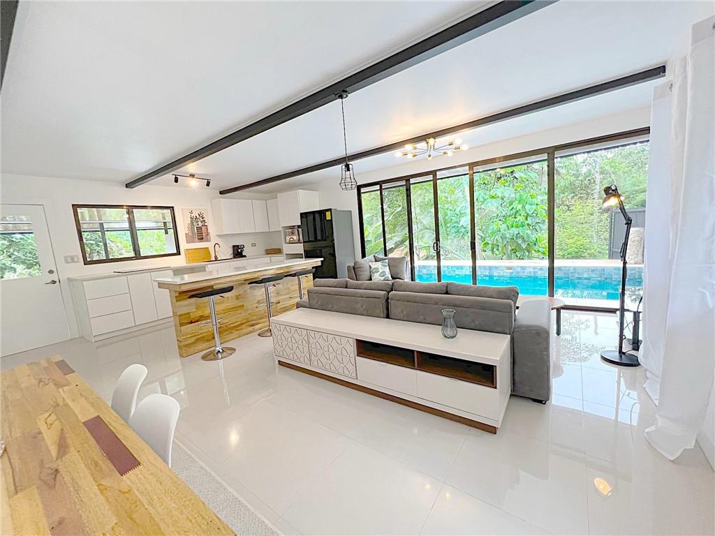 42 San Jocesito Street Out of NYC Other XX 60504