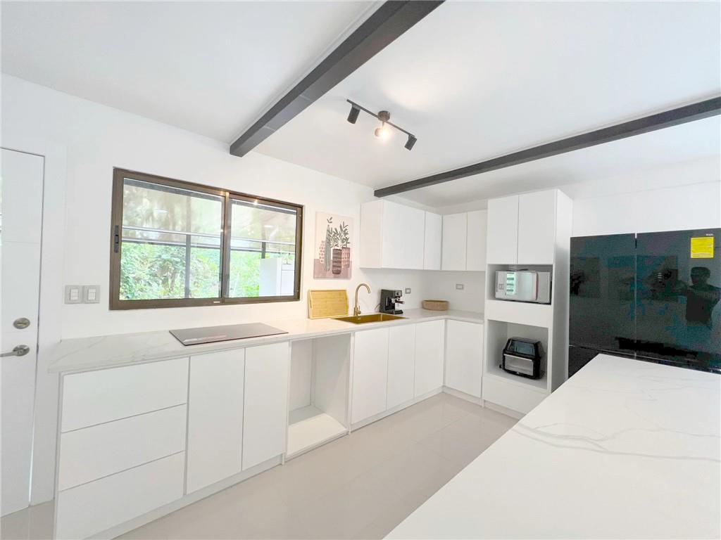 42 San Jocesito Street Out of NYC Other XX 60504